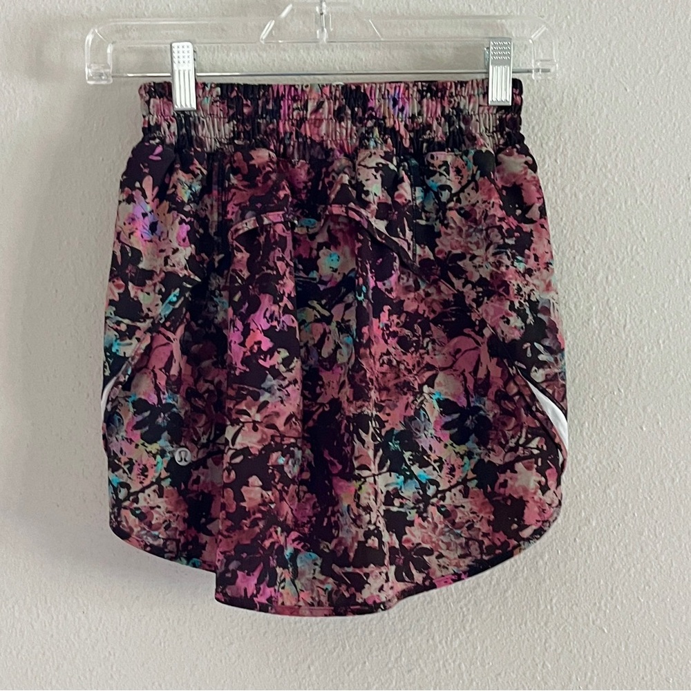 🍋LIKE NEW Lululemon Hotti Hot Tennis Skirt